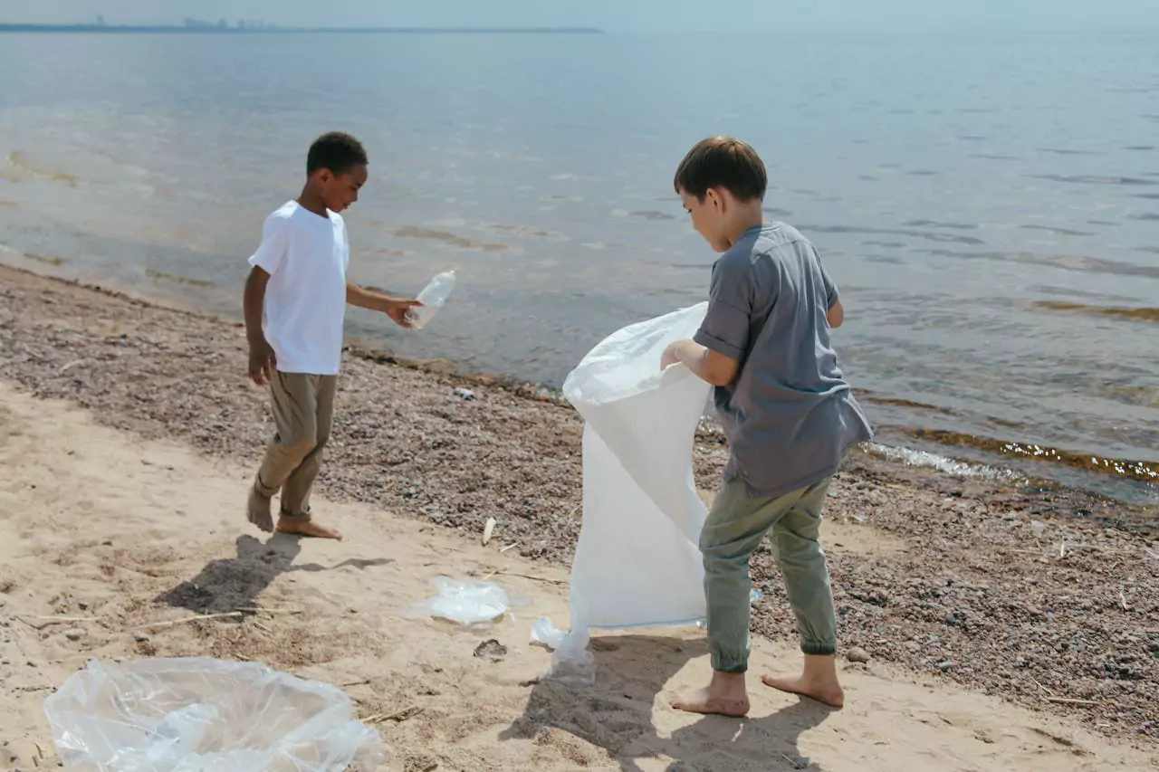 Republic Services Promotes Plastic Bottle Recycling for Earth Month Challenge